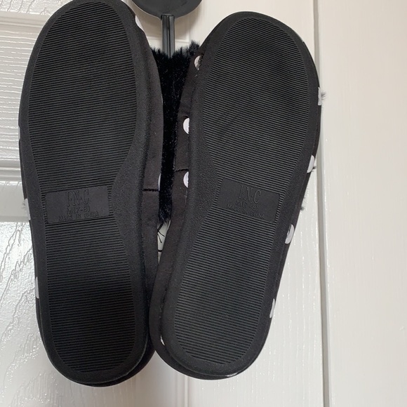 INC Slippers - Picture 2 of 8